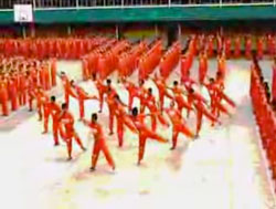 prisioneros filipinos bailando thriller